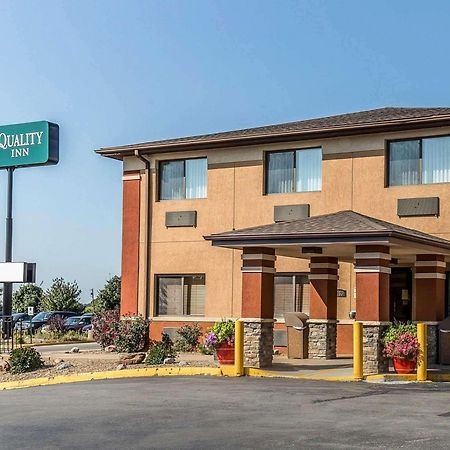 Quality Inn At Collins Road - Cedar Rapids Exterior foto